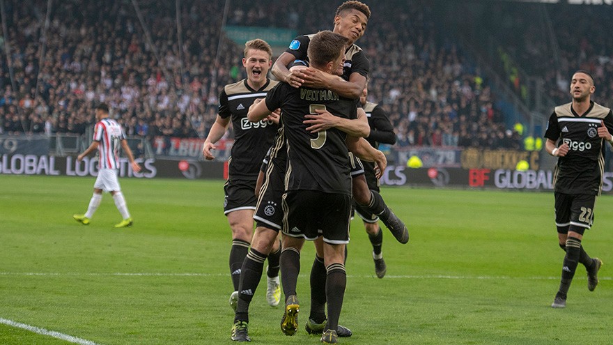 包含里程碑夜!斯图加特迎来里程碑,荷甲冲刺阶段刷纪录,目标明确,训练强度明显提升的词条-开云官方